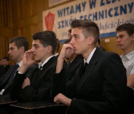 den2013zst21